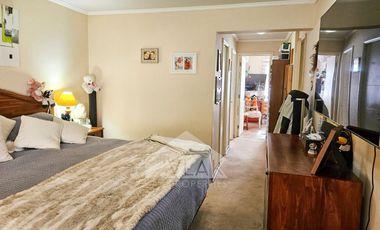 CONDOMINIO CERRADO, 4D+3,5B EXCELENTE ESTADO, AMPLIO PATIO