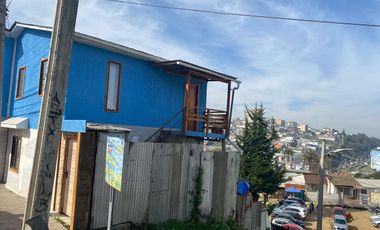 SE ARRIENDA DEPARTAMENTO AMOBLADO