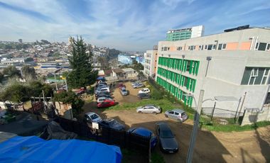 SE ARRIENDA DEPARTAMENTO AMOBLADO