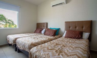 Casa en Venta, Cond. Puerta Al Sol, Plan de Los Amates. Acapulco, Guerrero