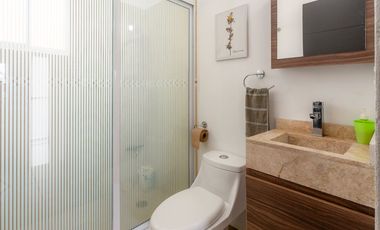 Casa en Venta, Cond. Puerta Al Sol, Plan de Los Amates. Acapulco, Guerrero