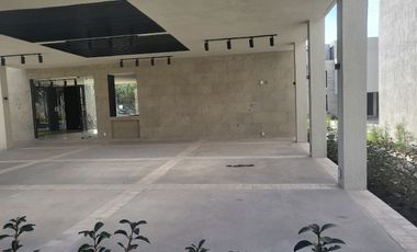 RENTO LOFT EN DISTRITO SOPHIA JURICA QRO, PLATA BAJA CON JARDIN