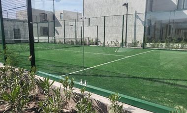 RENTO LOFT EN DISTRITO SOPHIA JURICA QRO, PLATA BAJA CON JARDIN