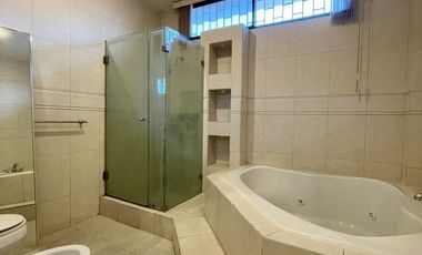 Casa de Alquiler en Vía a la Costa, Laguna Club