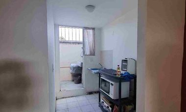 Se vende casa duplex, Hacienda Margarita,. Dentro de privada