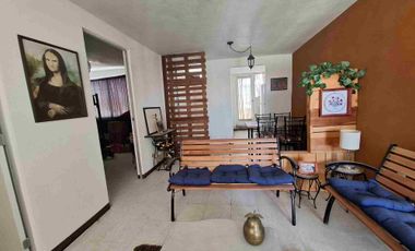 Se vende casa duplex, Hacienda Margarita,. Dentro de privada