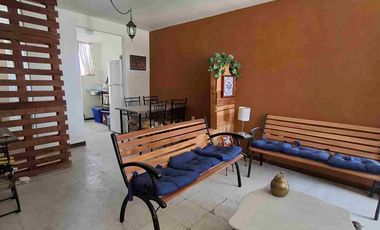 Se vende casa duplex, Hacienda Margarita,. Dentro de privada