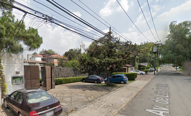 Casa en Venta  en Av. de Las Fuentes, Jardines del Pedregal, Álvaro Obregón,  CDMX