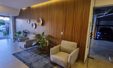 Departamento amueblado en Félix Ireta