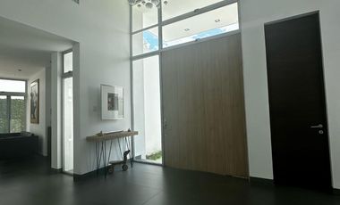 Casa de venta en Samborondón, Urbanización Vista al Parque