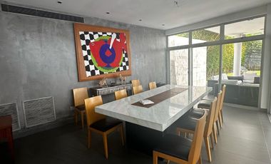 Casa de venta en Samborondón, Urbanización Vista al Parque