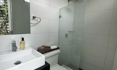 Casa de venta en Samborondón, Urbanización Vista al Parque