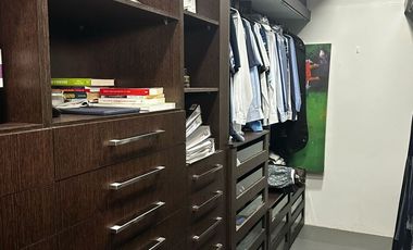 Casa de venta en Samborondón, Urbanización Vista al Parque