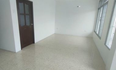 Venta de casa rentera con 3 unidades, Nueva Kennedy, Norte de Guayaquil