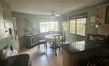 Casa de venta en Samborondón, Urbanización La Puntilla