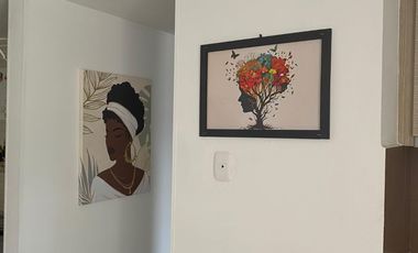 Arriendo Apto Amoblado central y seguro en Bosque Laego