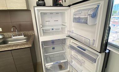 Arriendo Apto Amoblado central y seguro en Bosque Laego