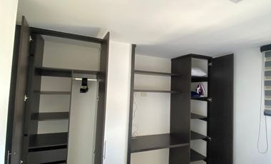 Arriendo Apto Amoblado central y seguro en Bosque Laego