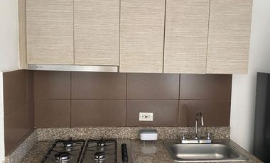 Arriendo Apto Amoblado central y seguro en Bosque Laego