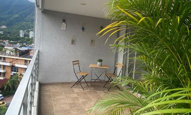 Arriendo Apto Amoblado central y seguro en Bosque Laego