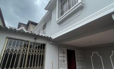 Alquiler de Casa en la 7ma etapa