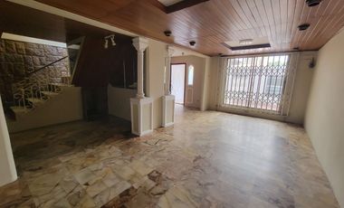 Alquiler de Casa en la 7ma etapa