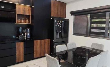 Casa en venta Frac privado Lum Ha sobre el blvd Laguitos 4 recámaras