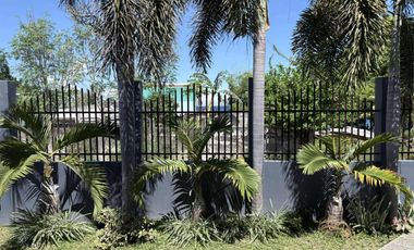 HOUSE AND LOT FOR SALE NEAR THE BEACH ID 15034