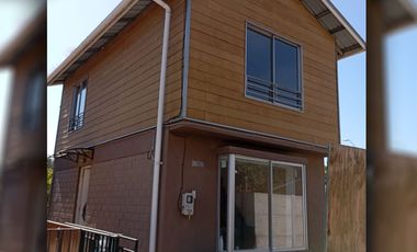 Se Vende Casa En Plaza San Miguel, La Calera.