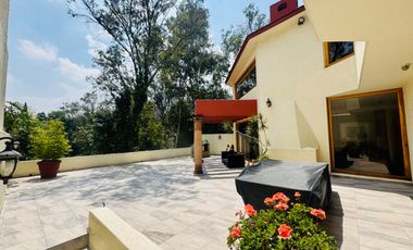 LOMAS DE BEZARES, HERMOSA CASA EN VENTA