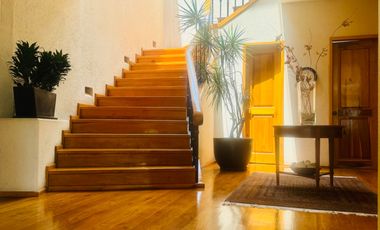 LOMAS DE BEZARES, HERMOSA CASA EN VENTA