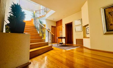 LOMAS DE BEZARES, HERMOSA CASA EN VENTA