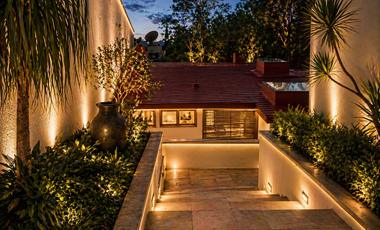 LOMAS DE BEZARES. VENTA O RENTA, RESIDENCIA CON GRAN POTENCIAL.