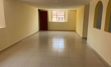 Renta departamento remodelado. Col. Vicente Guerrero. Av Nacional y 11 Sur