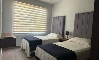 CASA AMUEBLADA EN RENTA EN PORTOVELA RESIDENCIAL