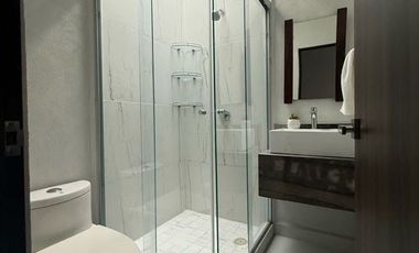 CASA AMUEBLADA EN RENTA EN PORTOVELA RESIDENCIAL