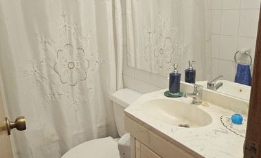 LA CAPITANIA/AV. APOQUINDO/METRO MANQUEHUE