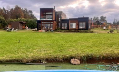 Moderna Casa Vistas Al Volcán Villarrica