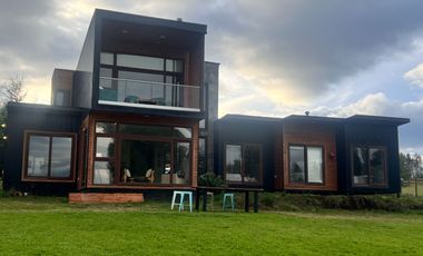 Moderna Casa Vistas Al Volcán Villarrica