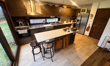 Moderna Casa Vistas Al Volcán Villarrica