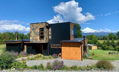 Moderna Casa Vistas Al Volcán Villarrica