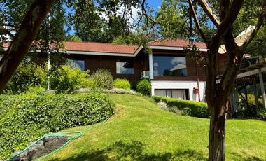 Hermosa Casa Vista Al Volcán Cercana A Villarrica