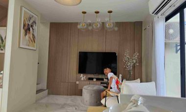 Free Solar Panel 4 Bedrooms 2 Storey Single Detached House with lanai