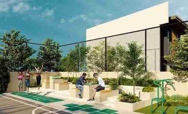 Free Solar Panel 4 Bedrooms 2 Storey Single Detached House with lanai