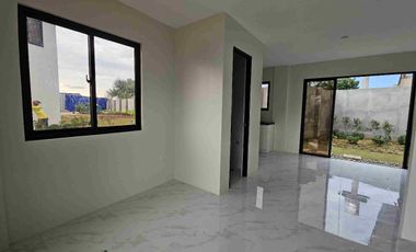 Free Solar Panel 4 Bedrooms 2 Storey Single Detached House with lanai