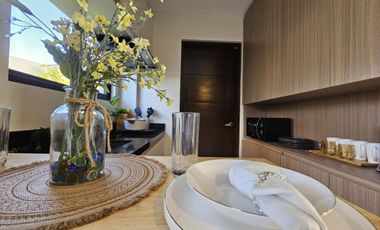 Free Solar Panel 4 Bedrooms 2 Storey Single Detached House with lanai