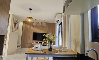 Free Solar Panel 4 Bedrooms 2 Storey Single Detached House with lanai