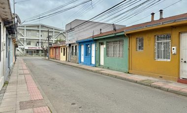 Se vende casa de un piso, 3 piezas 1 baño, Curicó