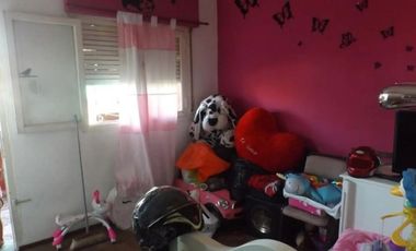 LOTE CON CASA - IDEAL INVERSOR