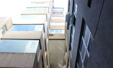 OFICINA EN EL CENTRO DE CASEROS